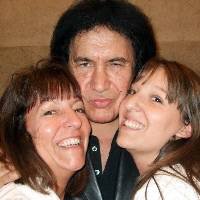 Gene Simmons With Shirley And Rebecca Kilner