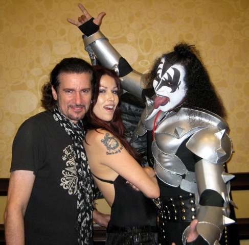 LA KISS Expo