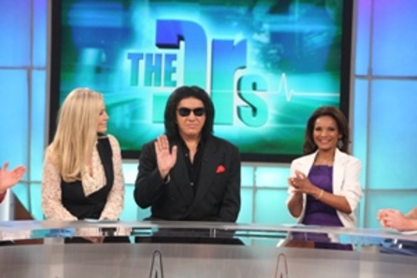 Gene Simmons & Shannon Tweed On The Doctors