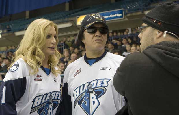 Shannon Tweed and Gene Simmons