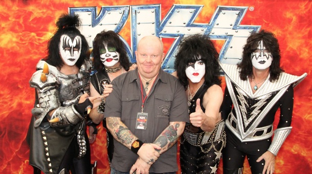 kiss-parker